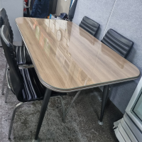 [마지막 재고] 4~6인용 VIP 회의용 테이블